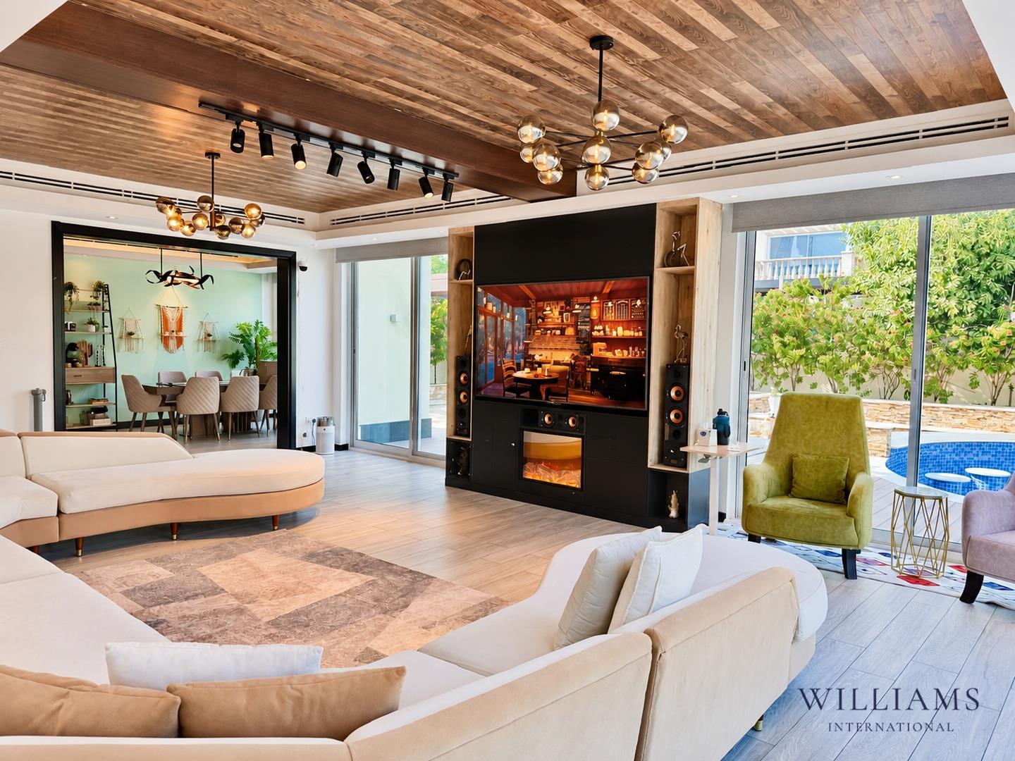 EXCEPTIONAL LOCATION | CORNER | HUGE 7787 PLOT