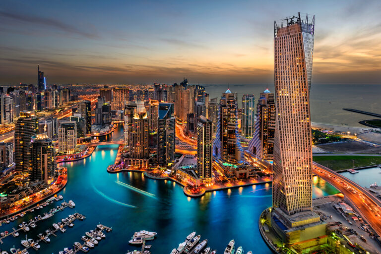 Dubai Marina Bay water