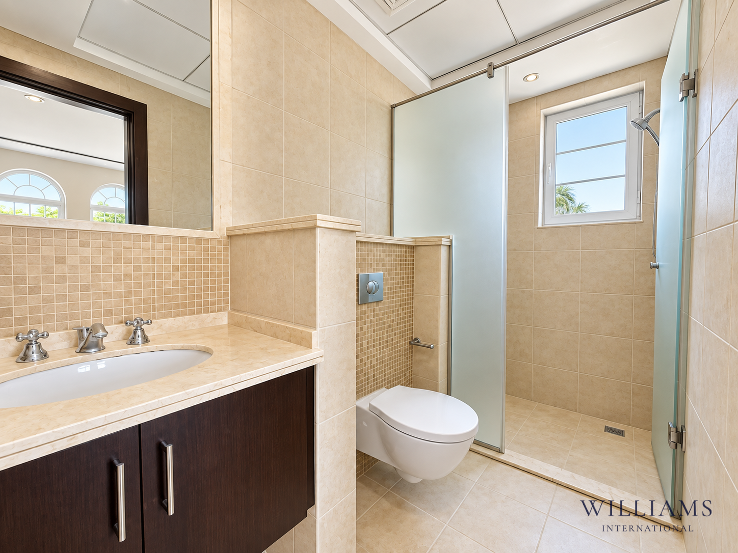 4 BED LARGE | AMAZING LOCATION | DISTRICT 4