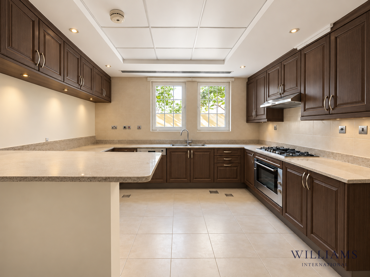 4 BED LARGE | AMAZING LOCATION | DISTRICT 4