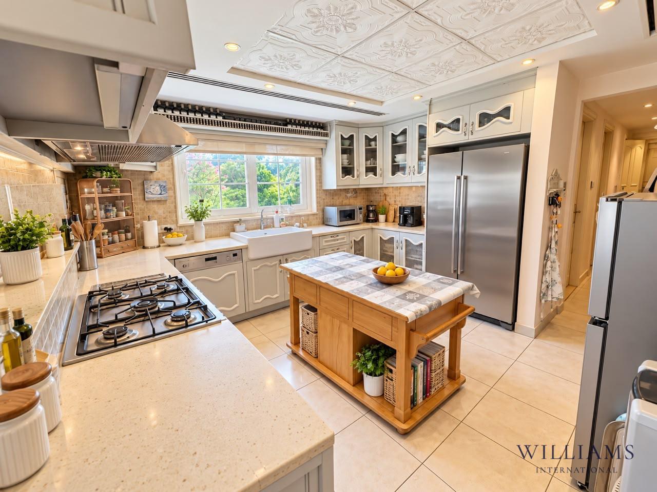 ONE OF A KIND | 5 BED | HUGE 11,816 SQ.FT PLOT